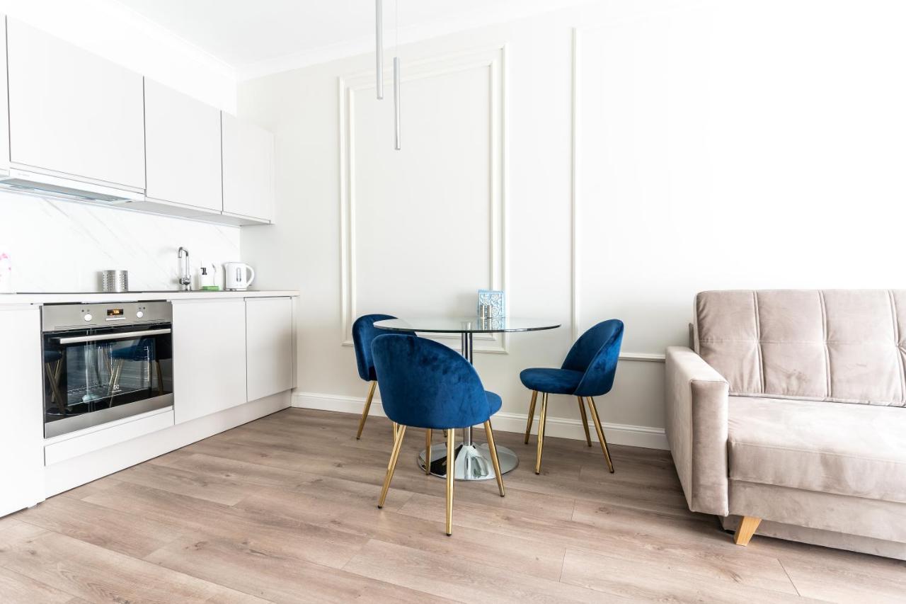 Apartamenty Mennica Residence - Golden Apartments Warszawa Exteriör bild