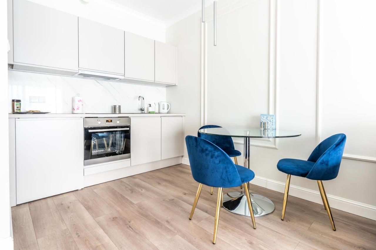 Apartamenty Mennica Residence - Golden Apartments Warszawa Exteriör bild